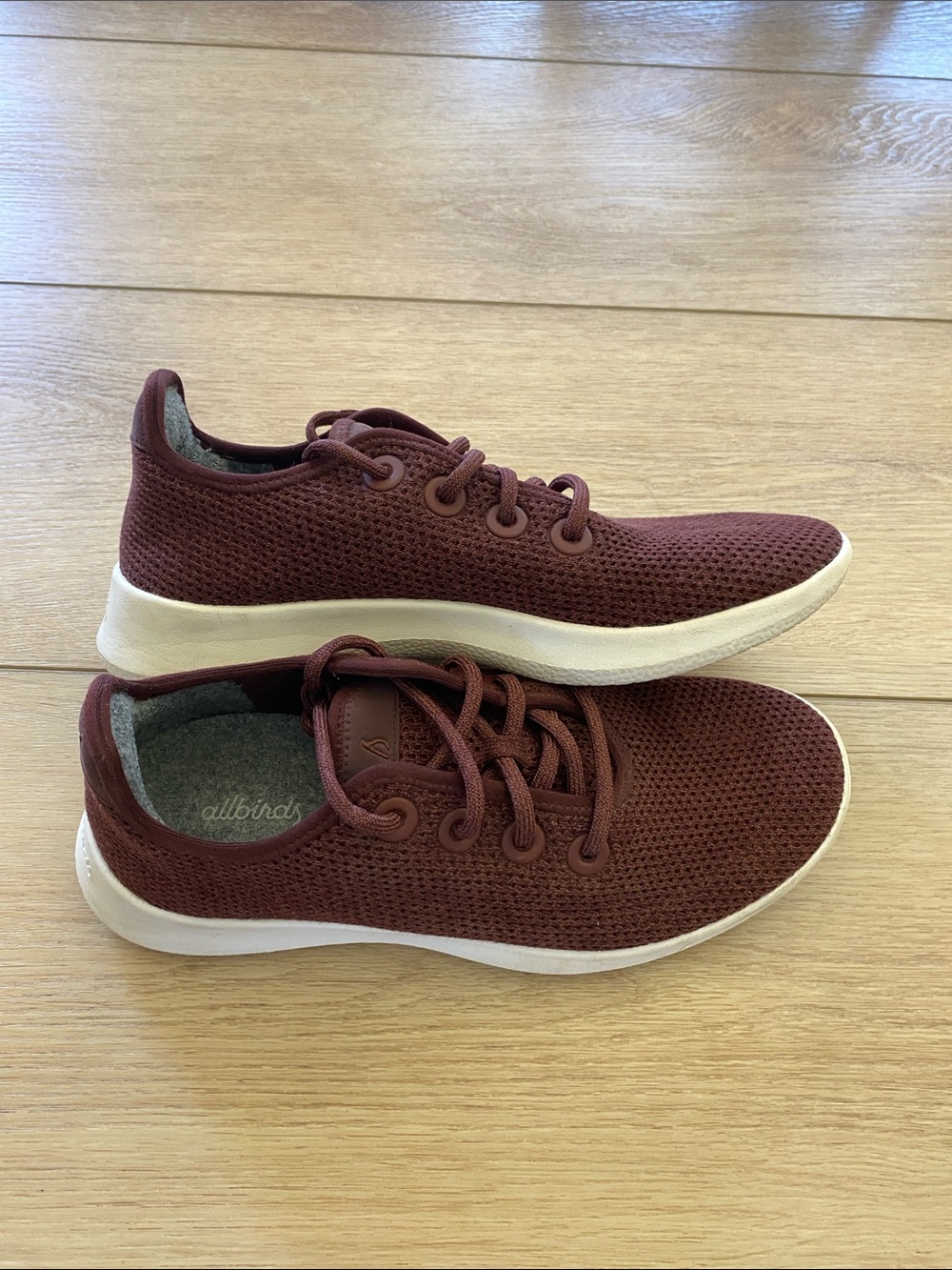 allbirds Women’s Tree Runner Sneaker- size 9 - Picture 6 of 6